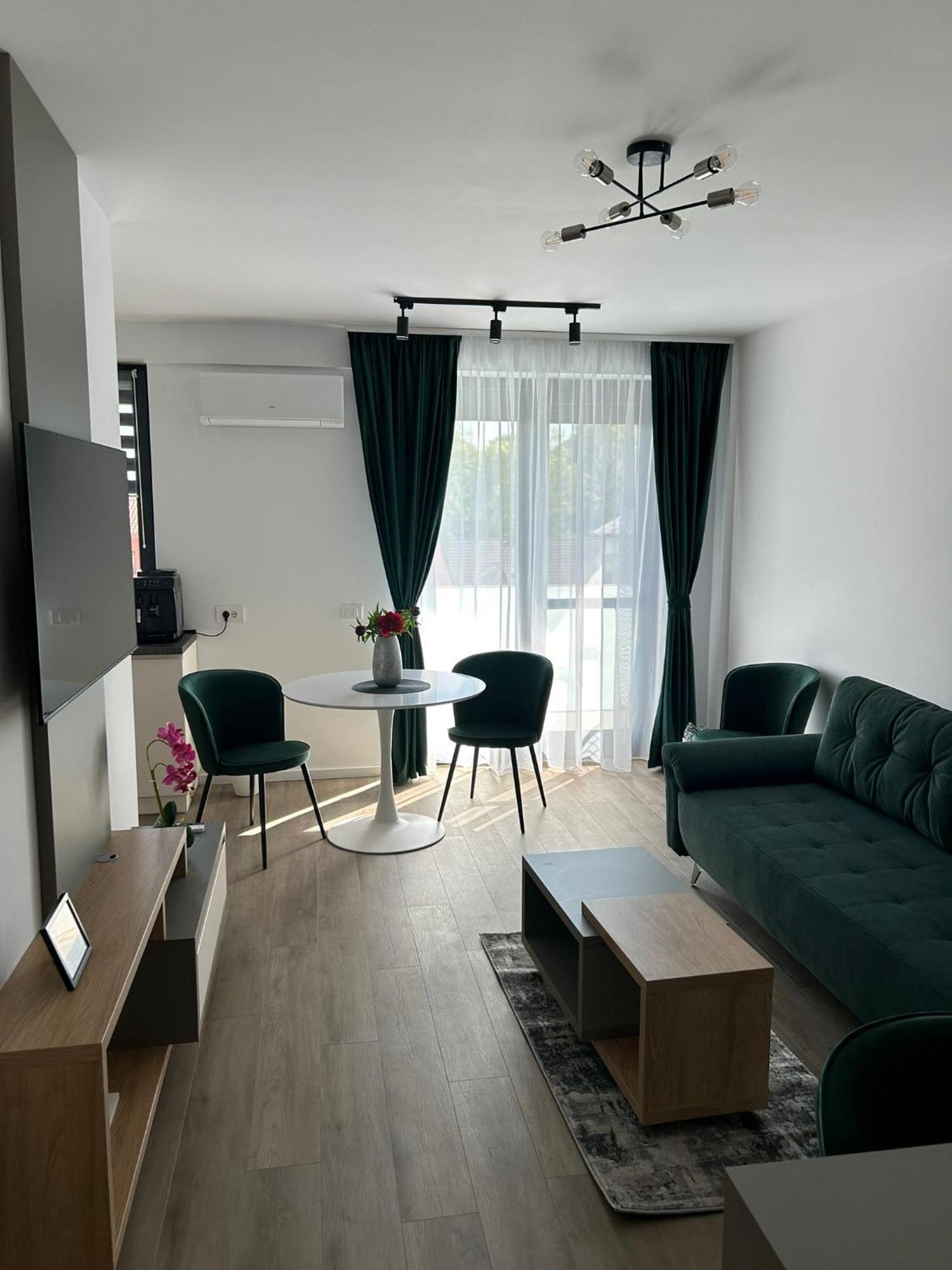 Coquette Studio Central Oradea Exterior photo